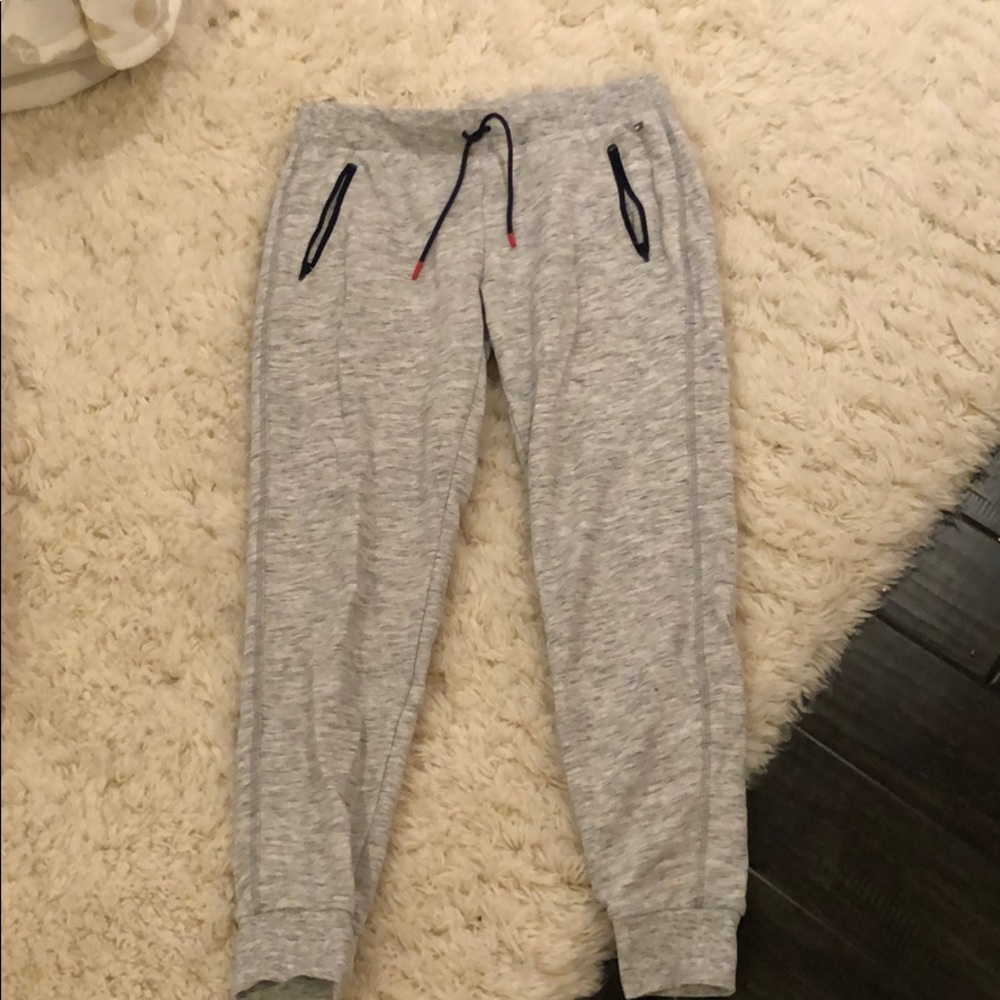 grey tommy joggers